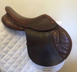 Albion Kontrol 17 Wide Deep Seat/Forward Flap Jumping/Eventing Saddle