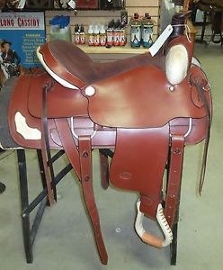 17" USED ROYAL KING ROPING SADDLE #2 597