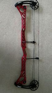 Mathews No Cam TRG 7 Target bow, Right Handed 26" 40/50 LB