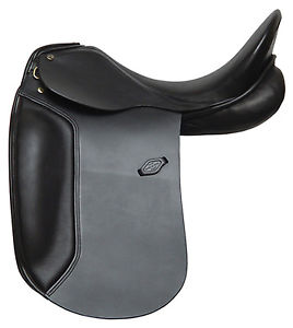 HDR Paris Dressage Saddle (Flocked) 18"W floor model discounted