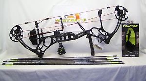 New 2016 Fred Bear Threat Shadow Bow RTH Right Hand 60-70#  25-30  inch draw