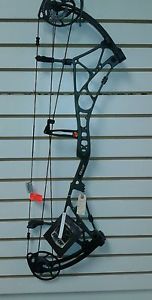 New Bear Arena 34 Compound Bow Right Handed 70 Olive