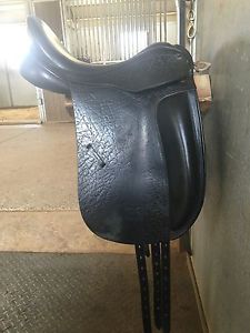 2011 17 M County Fusion Saddle
