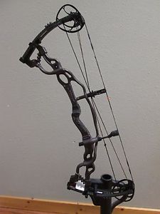 2015 Hoyt Spyder turbo ZT Harvest Brown Black Carbon Limbs 60-70 Pound. Draw 30"