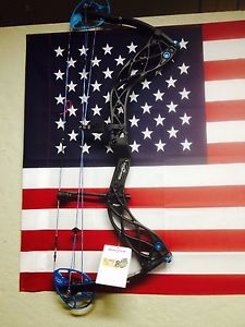 Bowtech Eva Shockey compound bow In black or Camo. 50lbs peak draw weight.