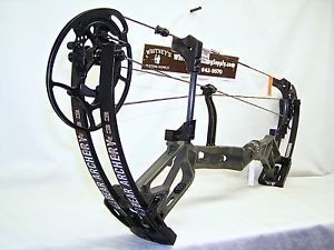 New 2016 Fred Bear BR 33 Olive Drab Bow Right Hand 55-70#  27-32" draw