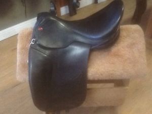 Duett Fidelio Dressage Saddle