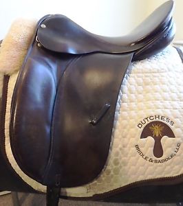 COUNTY COMPETITOR 16.5 M DRESSAGE SADDLE 0294