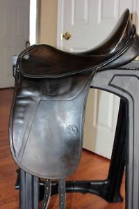 German made Theo Sommer Dressage Saddle 16" narrow nice for petite/child