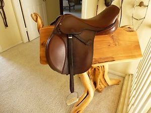 Jeremy Rudge 18 inch English Jumping Saddle