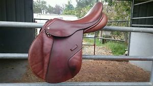 17.5 W Collegiate nobility saddle
