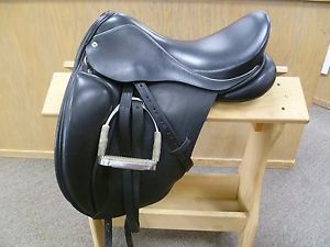Loxley by Bliss Dressage Saddle 17" Wide Hoop Tree