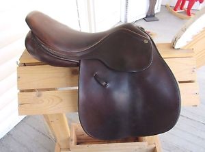 COUNTY STABILIZER 17" Brown Plain Flap Close Contact Calfskin Seat MW Tree