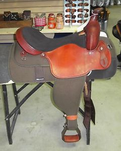 17" NEW FABTRON LIGHT WEIGHT TRAIL SADDLE #1 608