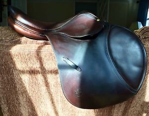 Gorgeous Bruno Delgrange 17" Saddle + Cover