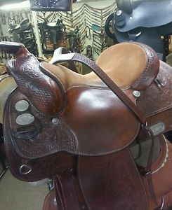 16in lightly used circle Y western pleasure show saddle