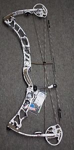 New 2015 Elite Energy 35, 70lb, 29" draw Realtree AP Snow Camo #5 Mods RH