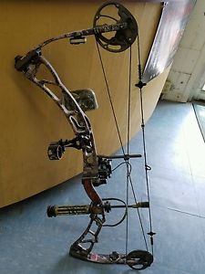 Elite Archery synergy 50-60lb 29" right handed bow