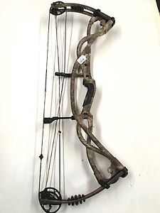 HOYT CARBON MATRIX COMPOUND BOW
