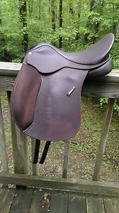 17" Wintec 500 Wide All Purpose Saddle
