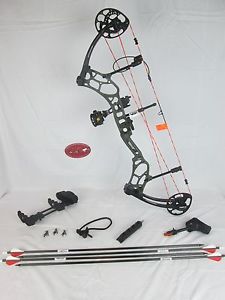 Bear Archery Threat compound Bow Package Olive Green 70# Right Hand
