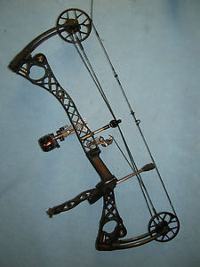 Mathews HTR Compound Bow with Accessories