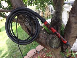 BULL WHIP 8 FOOT BLACK & RED SKULL KANGAROO LEATHER BULLWHIP CUSTOM WHIPS
