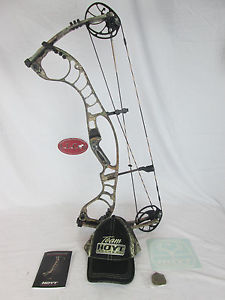 New 2014 Hoyt Faktor 30 60# 28.5" Realtree Xtra Right Hand compound bow