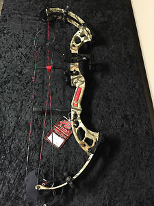 PSE RTS DRIVE LT COMPOUND BOW PACKAGE  2014 70# NEW IN BOX