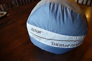 NEW THERM-A-REST ALTAIR 10 Deg 750 FILL DOWN SLEEPING BAG, LONG