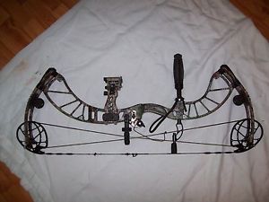 2016 Obsession defcon 6 rh 70lb max compound bow