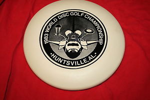 1983 WORLDS DGA KITTYHAWK SHUTTLE PUPPY LOGO VERY POPULAR GOLF DISC
