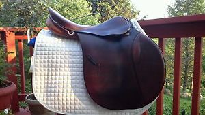 Stubben Siegfried All Purpose,  17.5 Extra  31.5 Wide  VSS  Excellent Condition