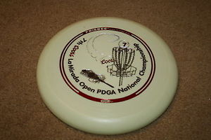 MIDNIGHT FLYER STEADY ED HEADRICK OFFICE WALL HANGER 50 G MOLD GLOW GOLF DISC