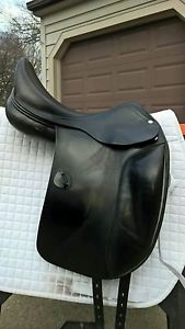 Amerigo Deep Seat Dressage Saddle, Black Leather, PHENOMENAL condition!