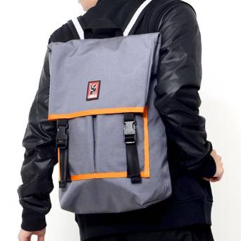 Skarbek Daypack Backpack - Wrench/Snow