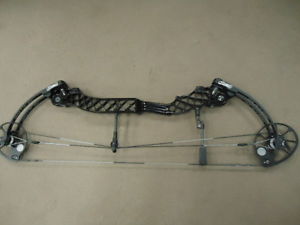Mathews Chill X Pro 60# 27 1/2" Right Hand Black
