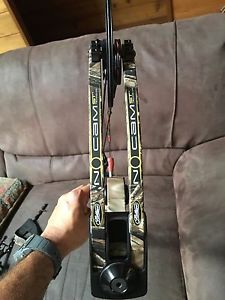 RH Mathews HTR No Cam 28/70 Lost Camo With QAD HDX Rest