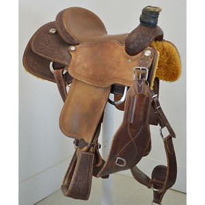 Used 15" Mike's Custom Team Roping Saddle Code: C15MIKESCUS12CB