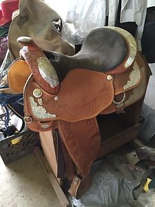 Circle Y Western Pleasure Show Saddle