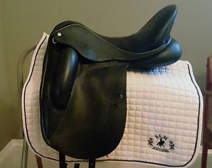 Custom Saddlery Icon Coda Dressage Saddle