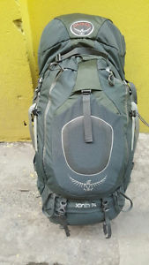 Osprey Xenith 75 Backpack Size M Graphite Grey Color