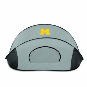 NCAA Michigan Wolverines Manta Portable Pop-Up Sun/Wind Shelter