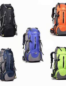 The New Large-Capacity Outdoor Mountaineering Backpack Riding , dark blue