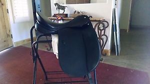 Passier Corona Dressage Saddle, 18" Seat, Medium Tree, Black