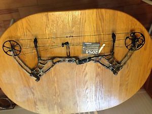NEW 2014 BEAR VENUE **RH** 70# 24" TO 31" Draw SINGLE CAM COMPOUND BOW  *NEW*