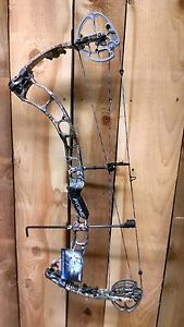 G5 Prime Alloy Bow RH 50-60lb  Realtree Xtra NEW!!