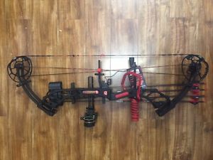 PSE Source HD 70# Compound Bow Loaded