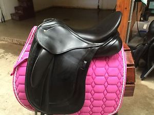 Connextion Dressage Saddle By schleese. 17 Inch Seat