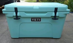 45qt YETI cooler RARE Seafoam color limited edition